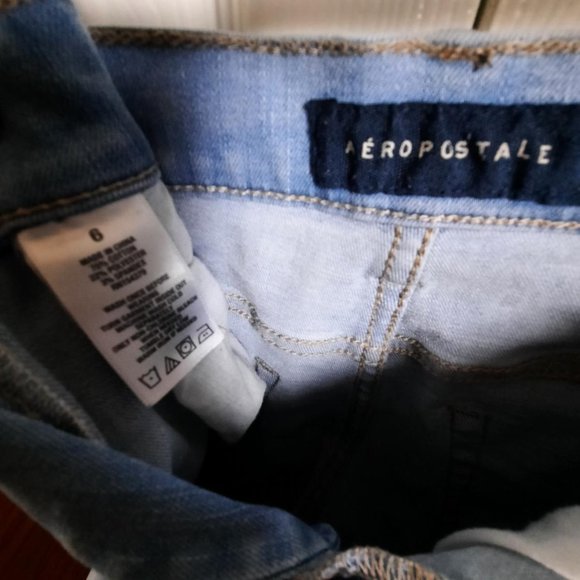 Aeropostale Frayed Hem Distressed High Waist Light Denim Ankle Jegging Size 6 - Picture 6 of 6